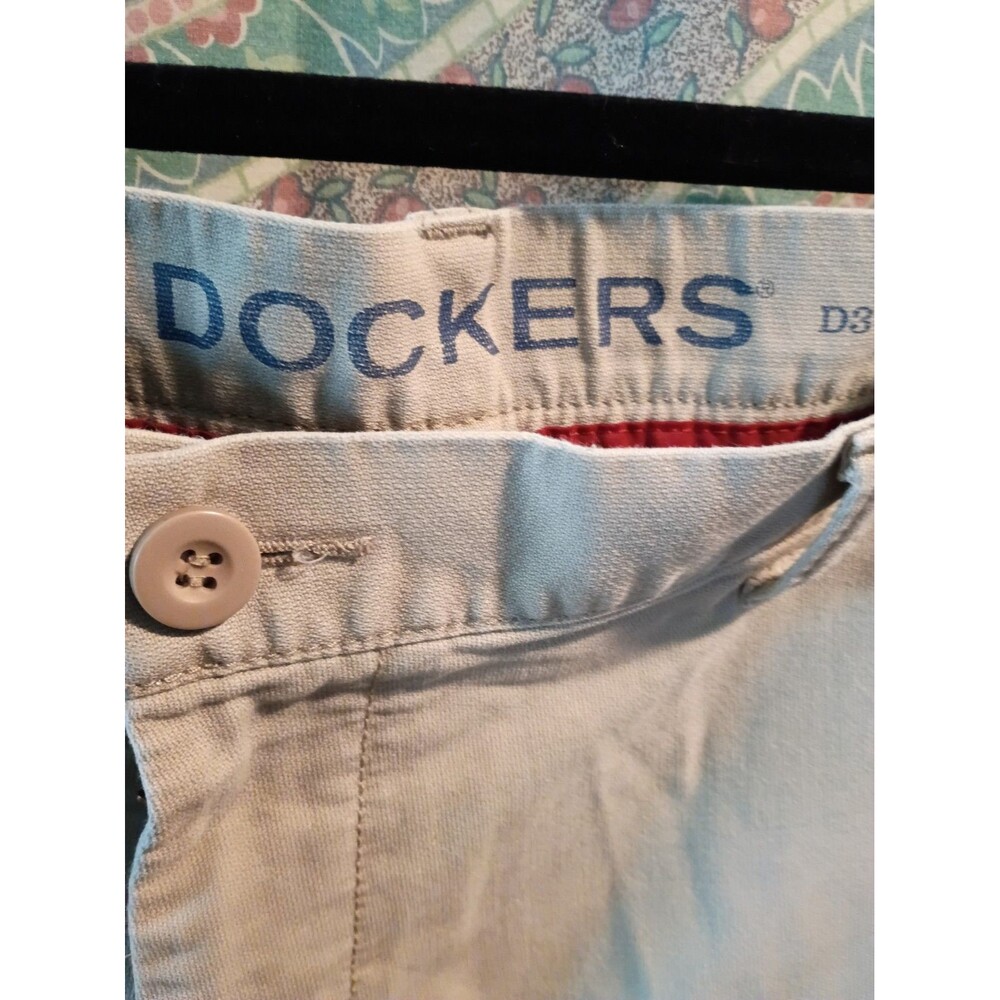 Dockers D3 Classic Cargo Pants Mens Size 36x34 Beige Straight Utility Mid Rise - Picture 2 of 6